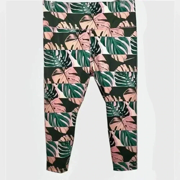 NWOT NIKE DRI FIT PINK TROPICAL LEAF SPANDEX LEGGINGS 🌴 - Picture 3 of 3